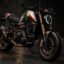 Ducati Monster 100: motor de 890 cm³ e detalhes da série comemorativa